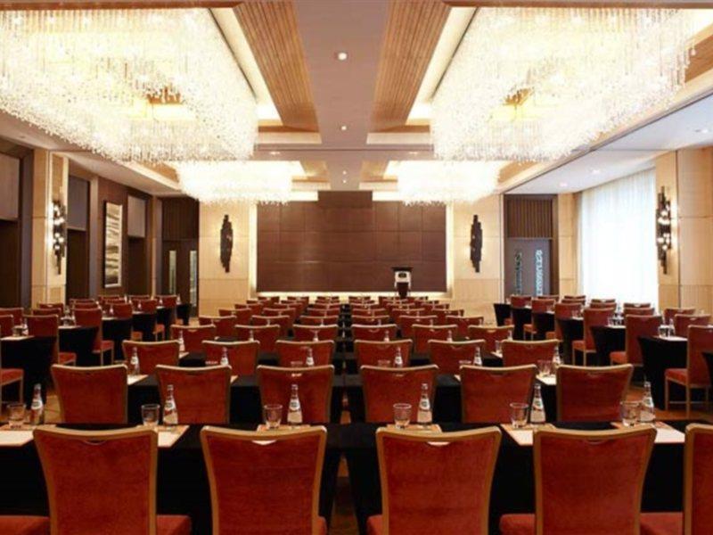 Courtyard By Marriott Shanghai Central Exterior foto