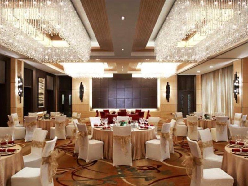 Courtyard By Marriott Shanghai Central Exterior foto
